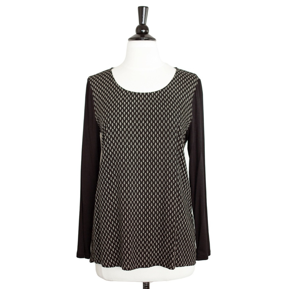 Geometric Print Split Back Long Sleeve Top